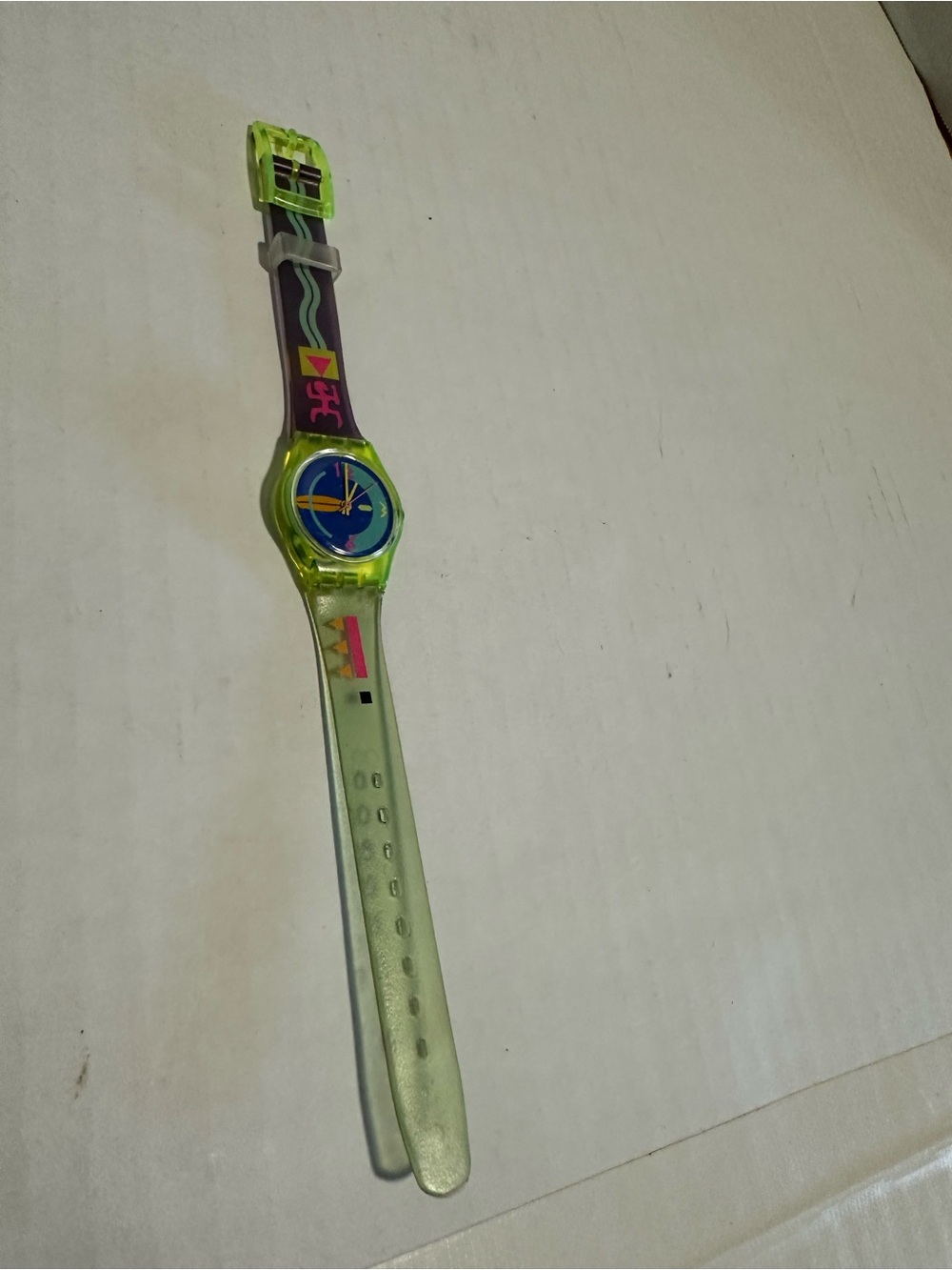 vintage 1989 Swatch "Peak Season" (LJ101) ladies' watch